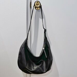 Baggu black leather medium crescent bag, NWOT